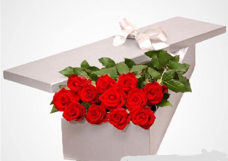 latter box roses