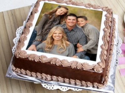p square shaped 1 kg chocolate personalised photo cake 25006 2 401x401 1