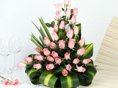 30 pink Roses in cane basket