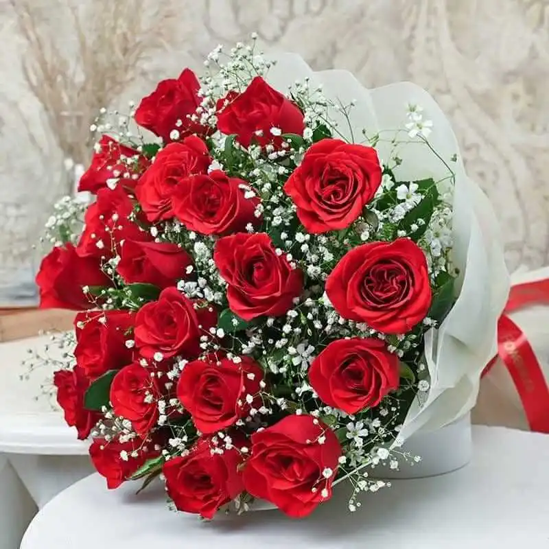 Innocent Red Love Flowers - Theflowers.pk