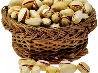 1 Kg pistachio basket - Theflowers.pk
