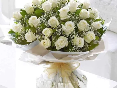 White Rose Flower Bouquet - Best florist in Pakistan